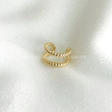 Load image into Gallery viewer, KANA 18K GOLD VERMEIL EAR CUFF
